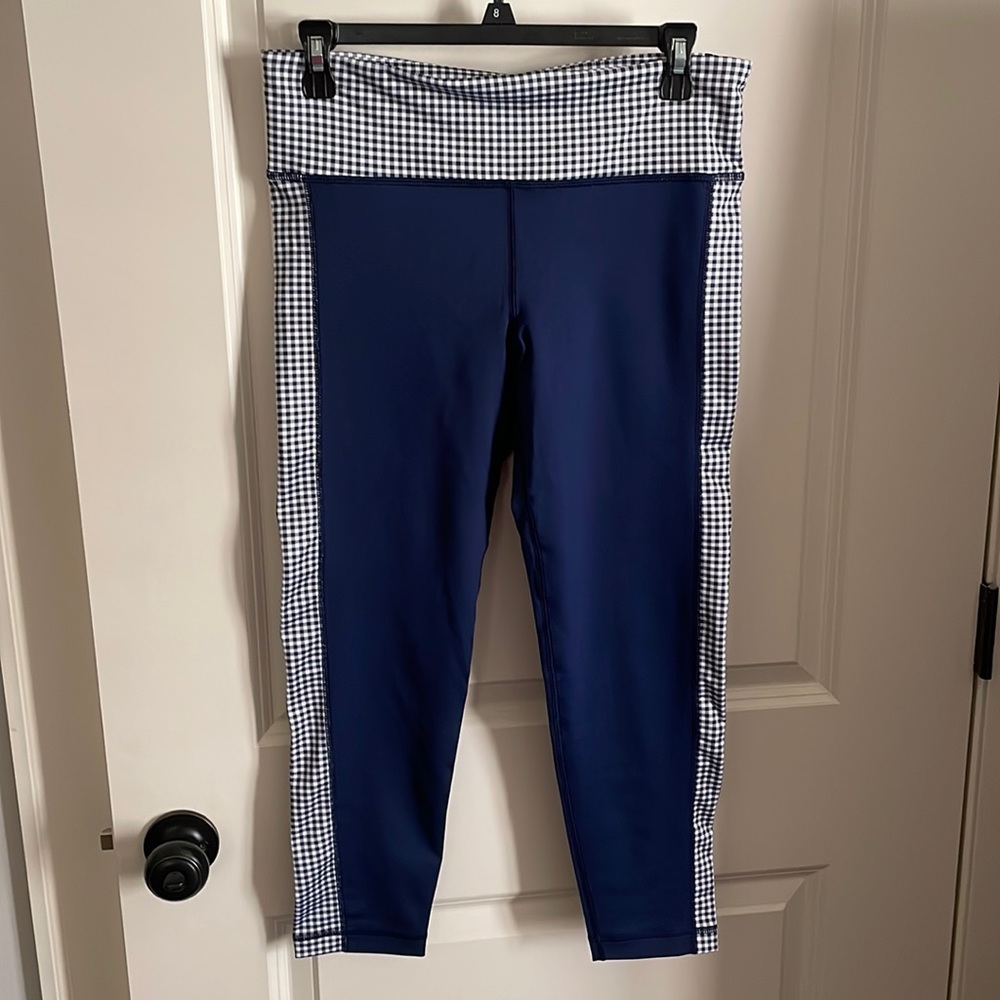 Vineyard Vines Navy Capri Leggings with Gingham Trim